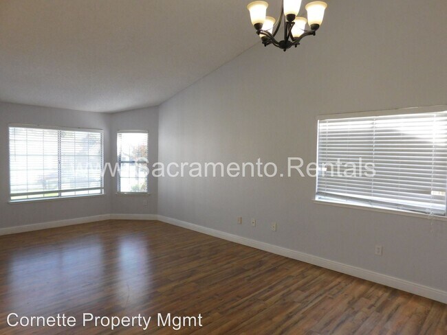 Foto del edificio - 4 br, 2 bath House - 7049 Refined Court