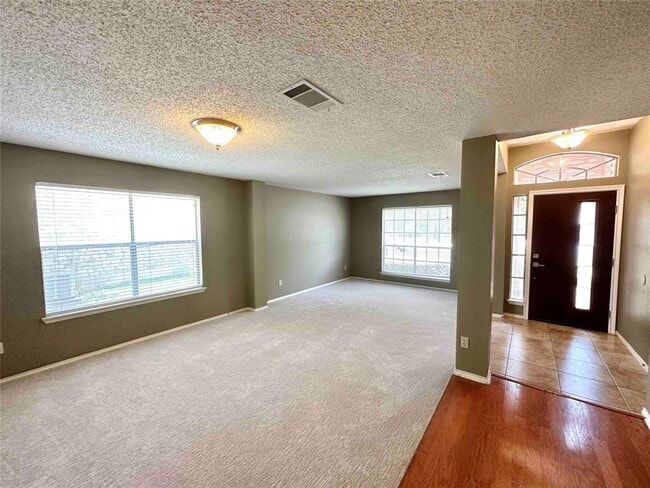Building Photo - 13225 Amasia Dr