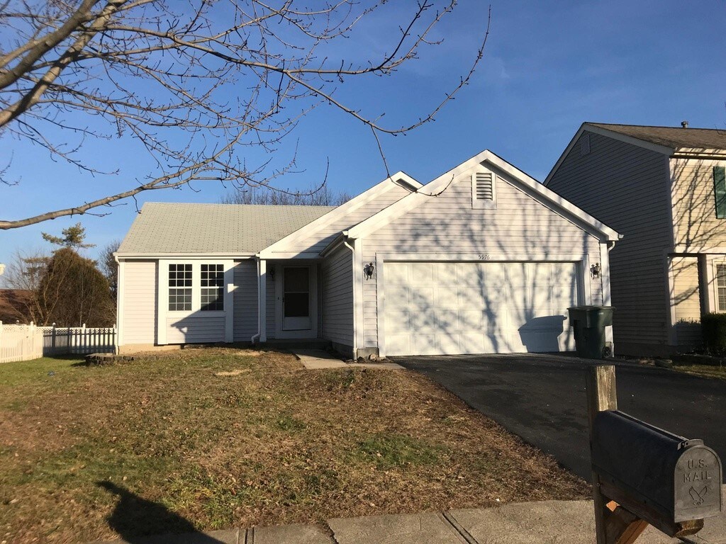 Foto principal - 5976 Ulster Dr