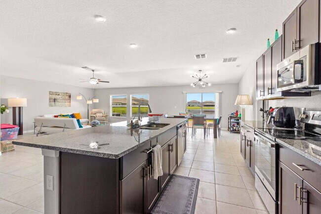 Foto del edificio - Like New Home For Rent In Creek Preserve!