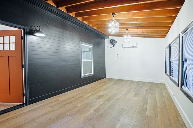 Foto del edificio - 1170 Niles Ave NW