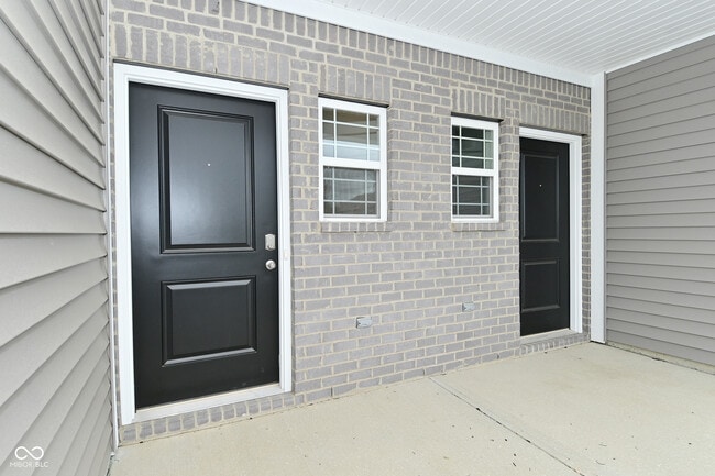 Building Photo - 6296 Wasco Dr