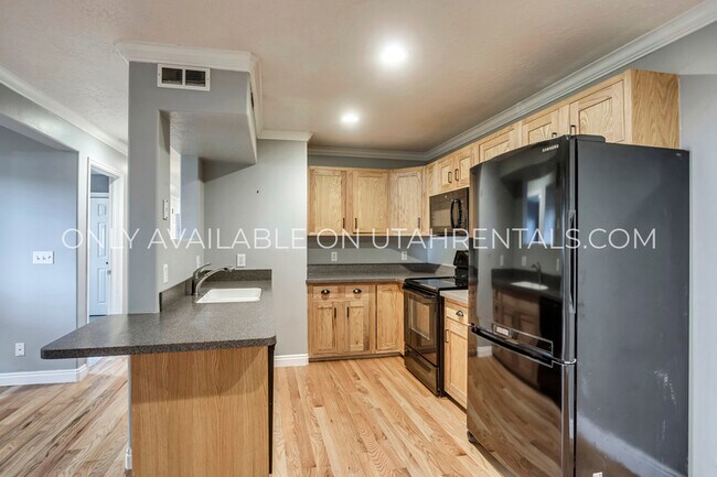 Foto del edificio - 151 S 1050 W