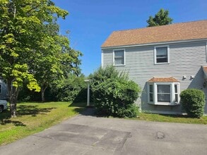 Building Photo - 251 W Knox Marsh Rd