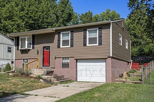 Building Photo - 16300 E Elm St