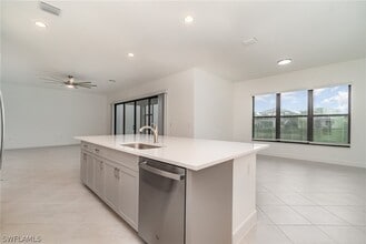Building Photo - 12750 Woodbury Dr