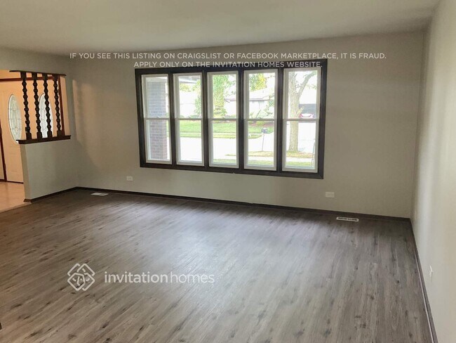 Foto del edificio - 16632 Parkview Ave