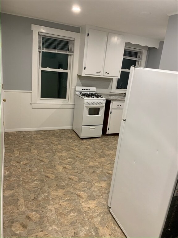 Foto del edificio - 102 Central St