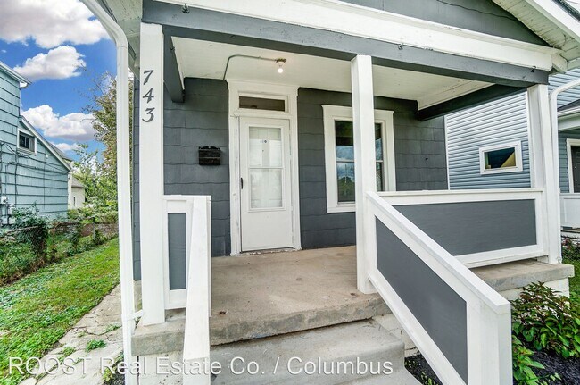 Building Photo - 2 br, 2 bath House - 743 Reinhard Avenue