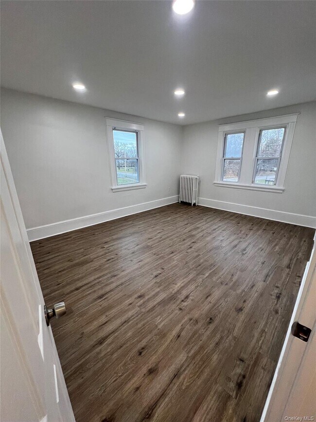 Building Photo - 175 Washington St