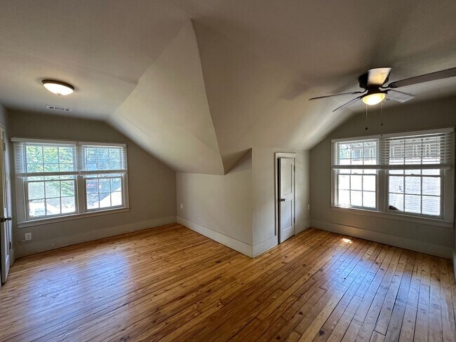 Building Photo - Winona TriPlex 334/335/336