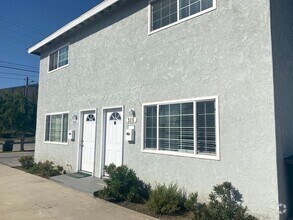 Building Photo - 317 W 220th St