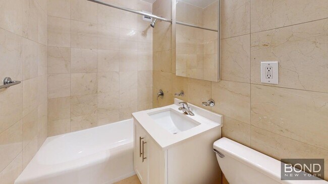 Foto del edificio - 435 E 79th St