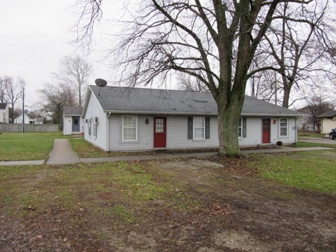 Primary Photo - 321 E Vine St