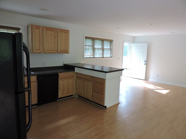 Foto del edificio - 3159 Earlysville Rd