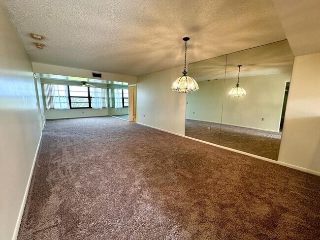 Building Photo - 3507 Village Blvd