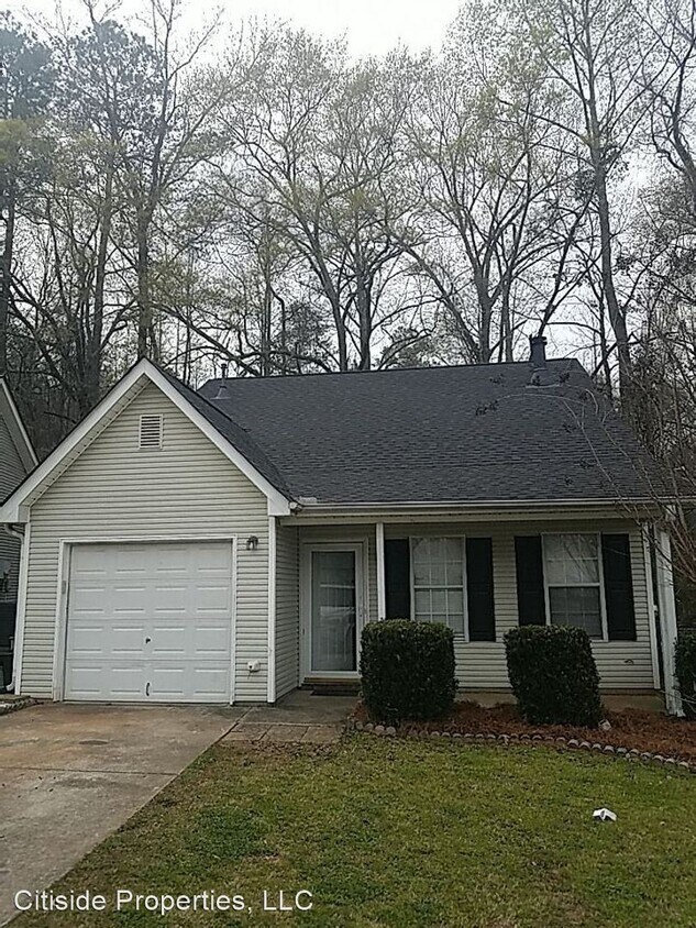 Primary Photo - 2 br, 2.5 bath House - 111 Turning Point