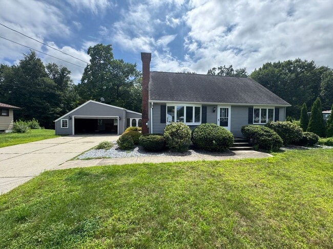 Building Photo - 89 Florida Dr