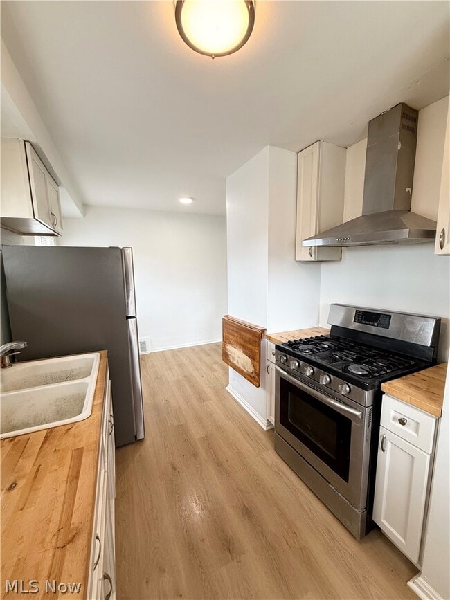 Building Photo - 53 Sector Dr