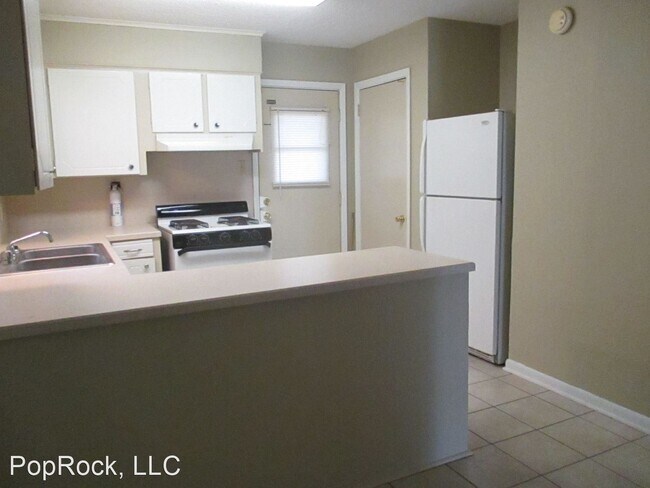 Building Photo - 2 br, 1 bath House - 701 Marie Avenue