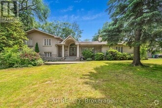 Building Photo - 1572 Knareswood Dr