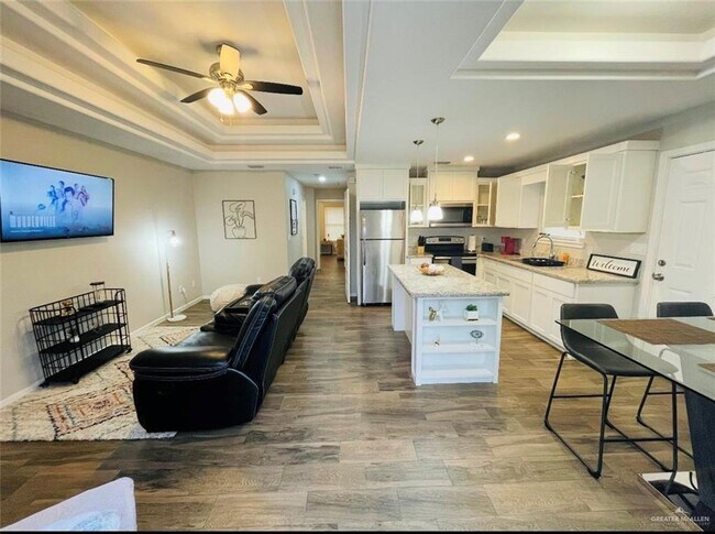 Foto del edificio - 8 Taxco Ct