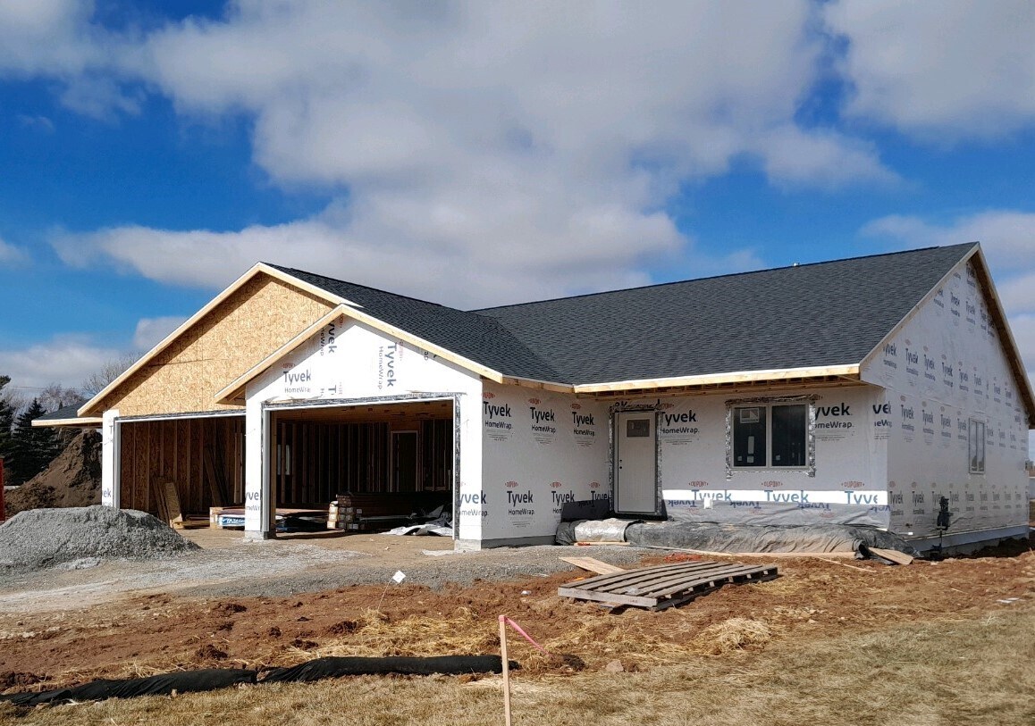 2394 Jacobsen Rd, Neenah, WI 54956 House Rental in Neenah, WI