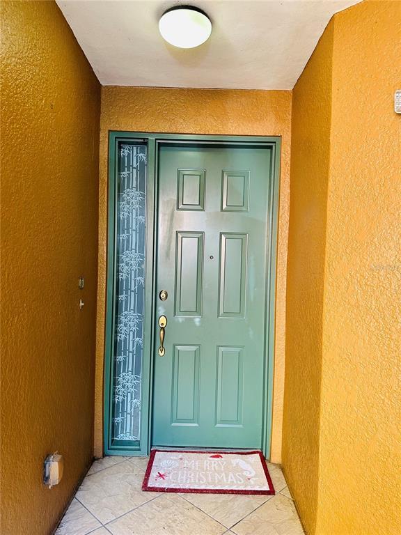 Foto del edificio - 8743 The Esplanade St