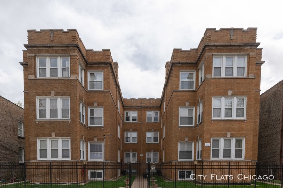 2443 N Kildare Ave Unit F4, Chicago, IL 60639 Apartment for Rent in Chicago, IL