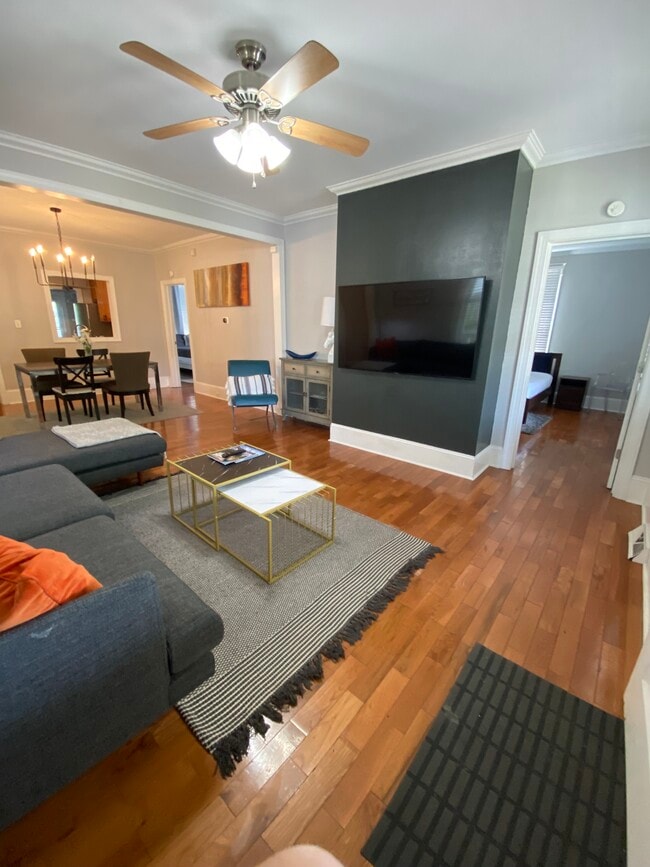 Livingroom - 1541 Wilmore Dr