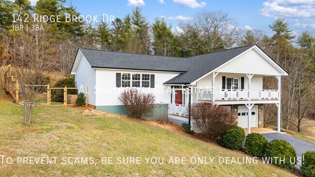 Foto del edificio - 142 Ridge Brook Dr