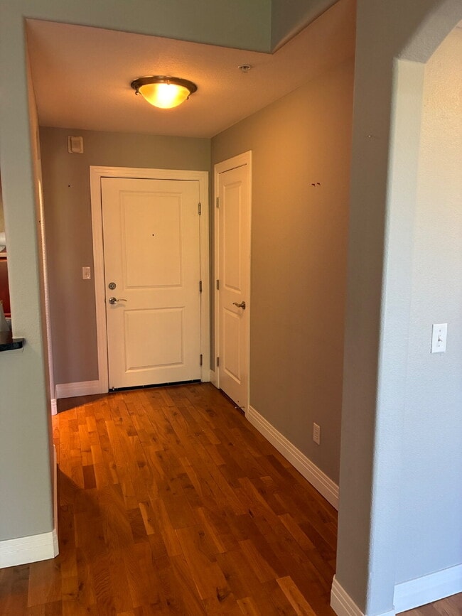Building Photo - 9079 E Panorama Cir