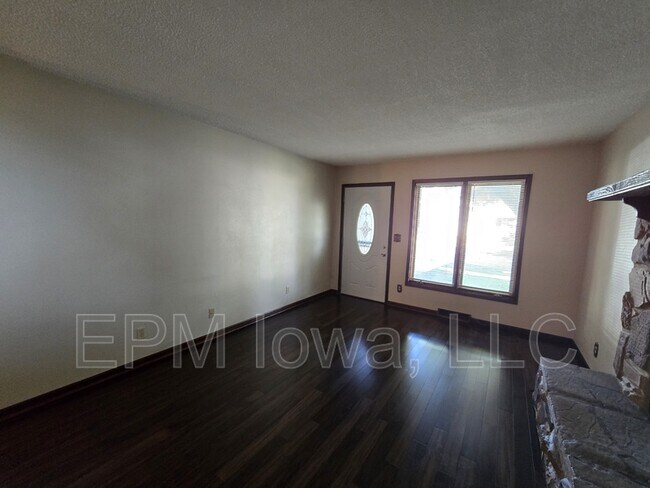 Foto del edificio - 2241 Casper Ave