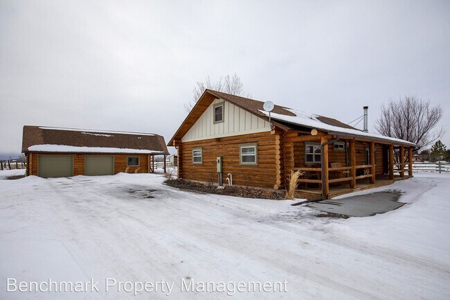 Building Photo - 3 br, 2 bath House - 2975 Outlaw Ln