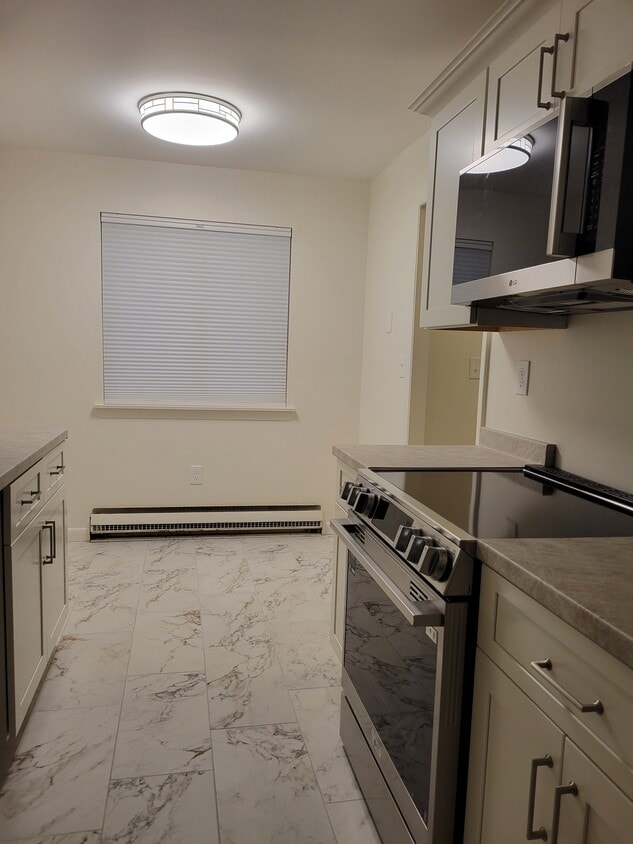 Primary Photo - 11 Great Oak Ct