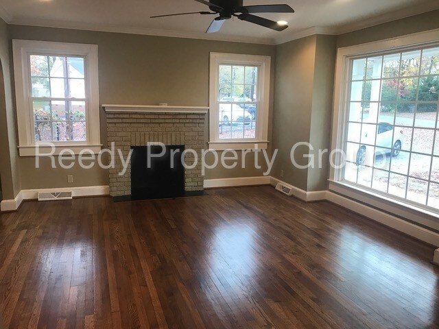 Foto del edificio - 104 Chapman St