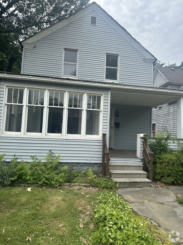 Building Photo - 3900 W 17th St
