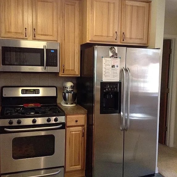 Building Photo - 2036 Breeze Dr