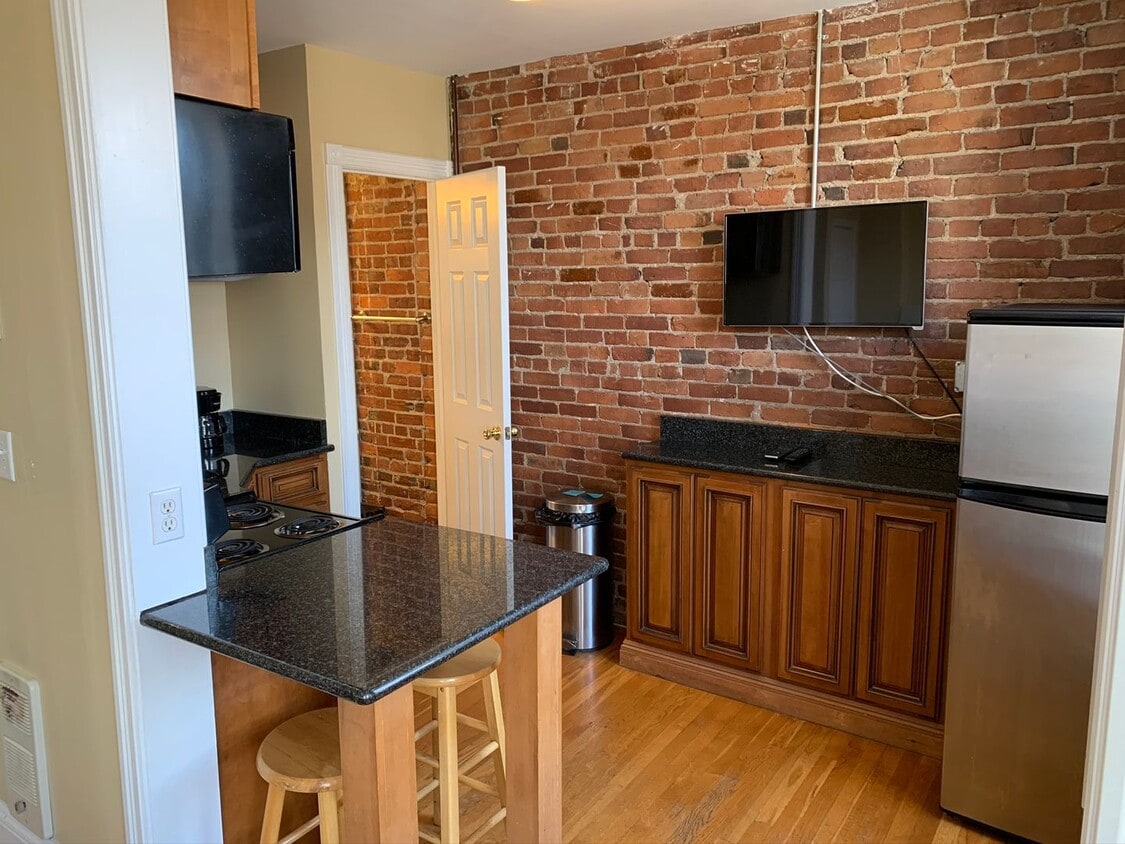 Photo - 48 Hereford St