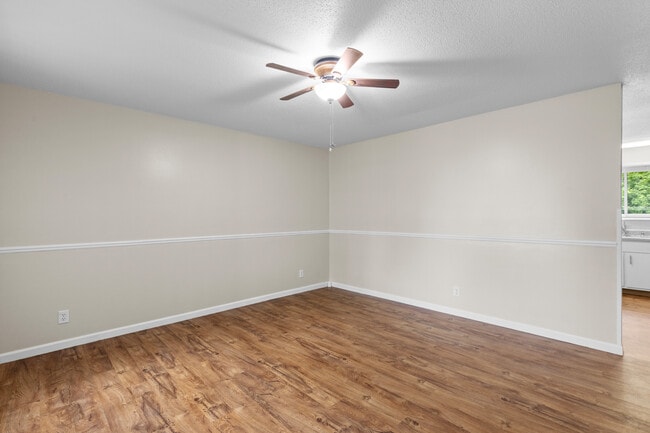 Building Photo - 3066 Grassy Valley Dr