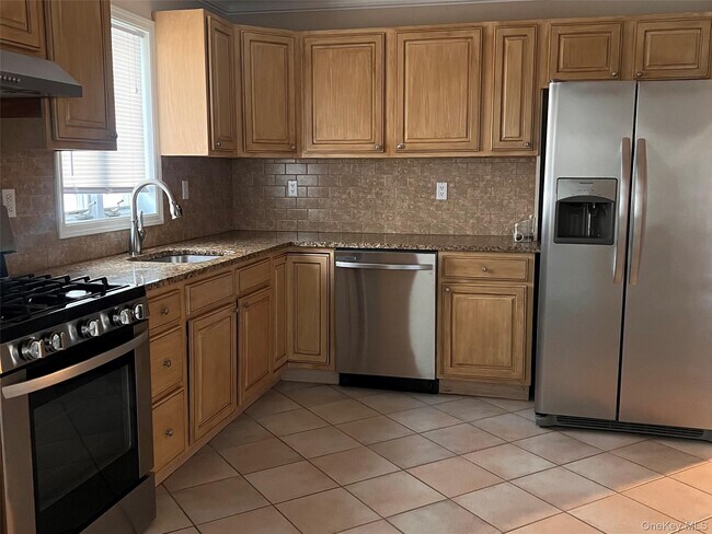 Foto del edificio - 112 2nd St