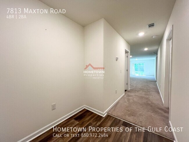 Building Photo - Spacious 4-Bedroom Home in Pensacola, FL w...