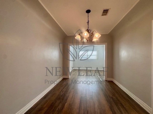 Foto del edificio - 5590 Magnolia Ave