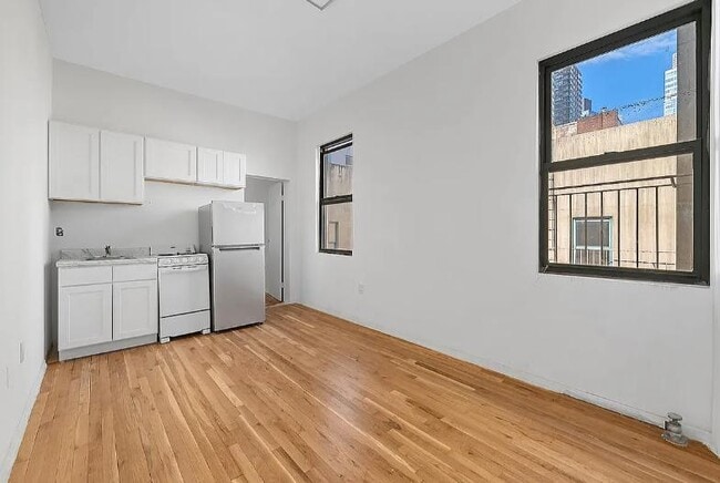 Building Photo - 243 W 63rd St