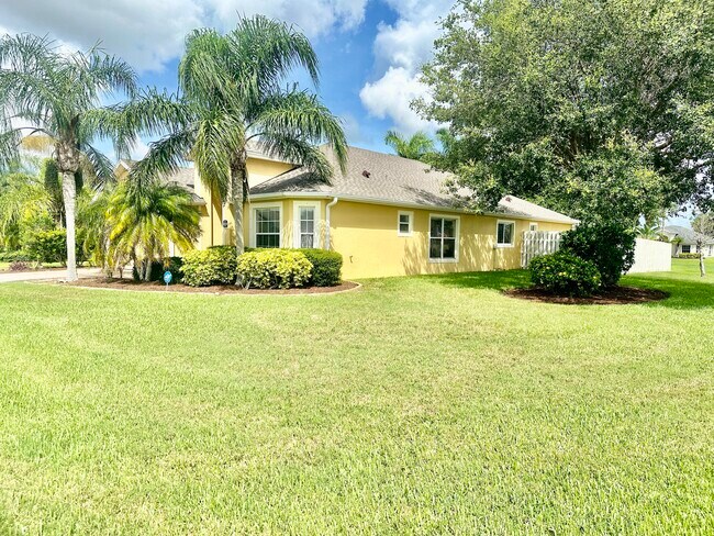 Building Photo - 3504 Fodder Dr