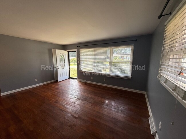 Foto del edificio - 710 Savannah St