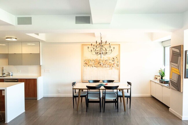 Foto del edificio - 865 Comstock Ave