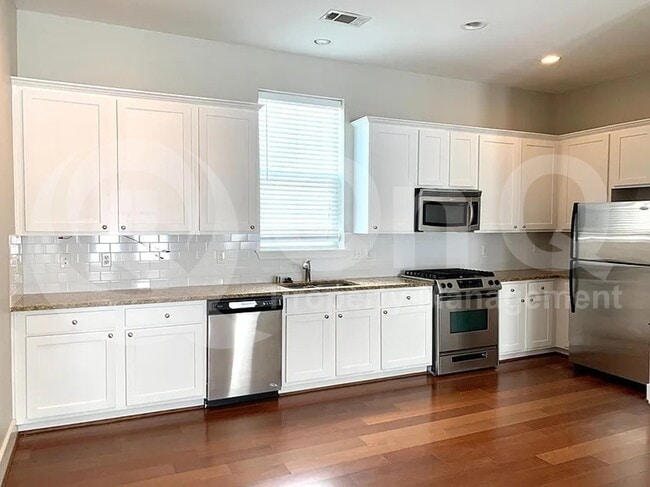 Building Photo - 1604 Tribeca Way