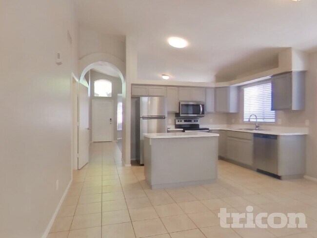 Building Photo - 8363 W Audrey Ln