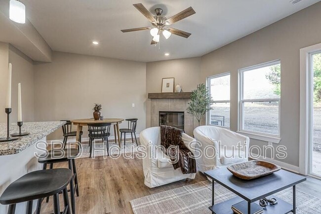 Foto del edificio - 2909 S Harvard Ave